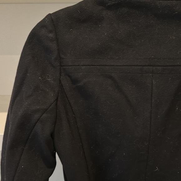 Aritzia Wool Coat - Picture 6 of 7